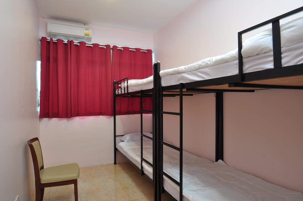Orchid Hostel Bangkok Exterior foto