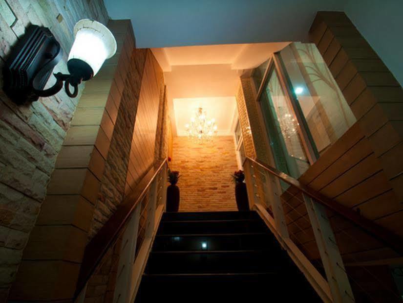 Orchid Hostel Bangkok Exterior foto